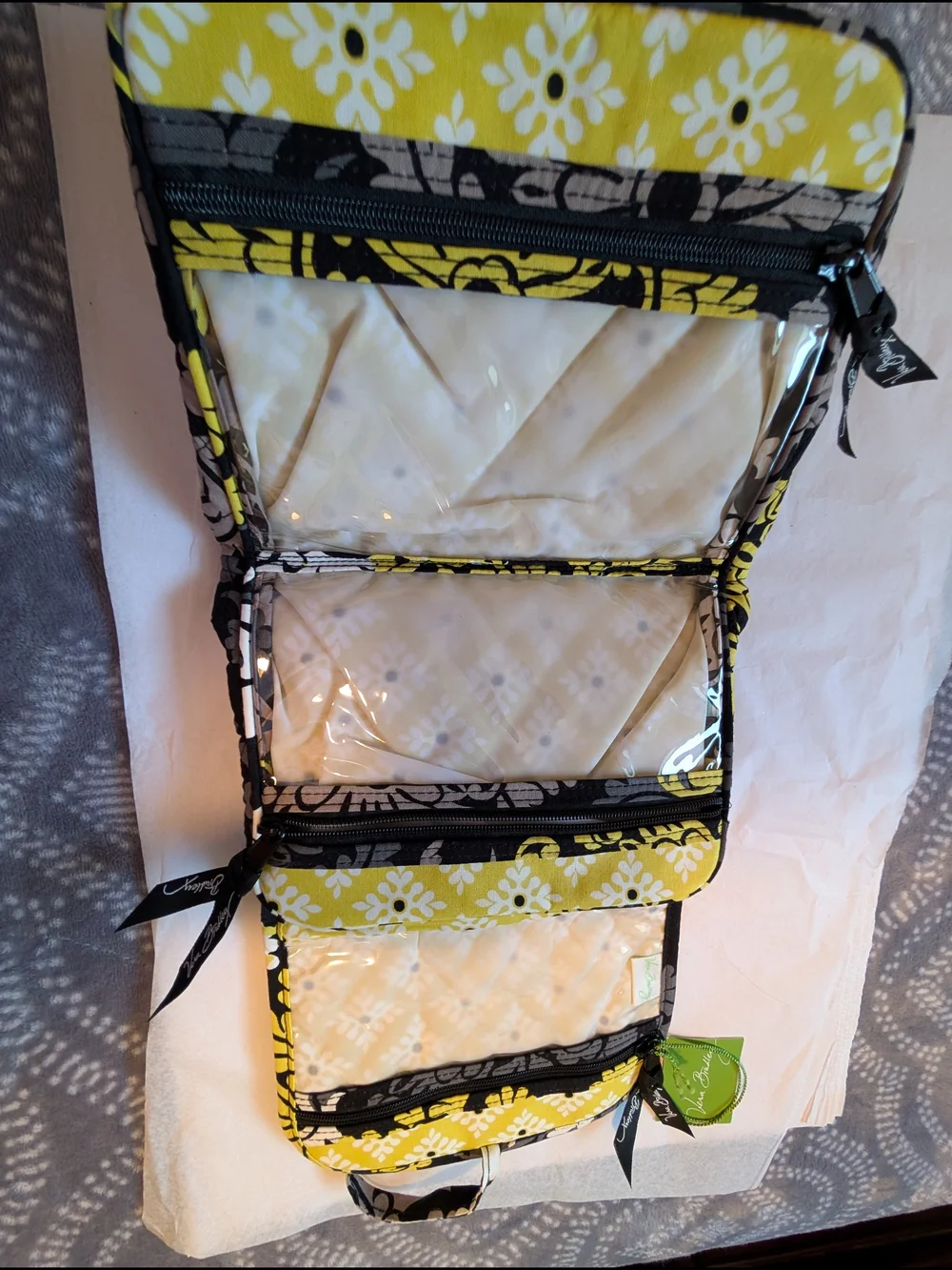 Vera Bradley compact quilted